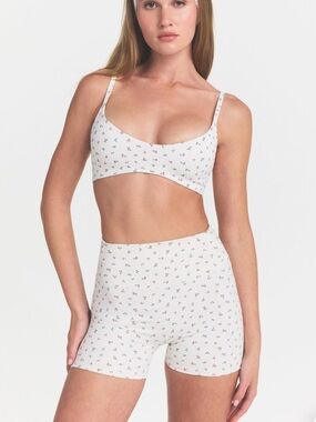 NikeSKIMS Matte 3" Short